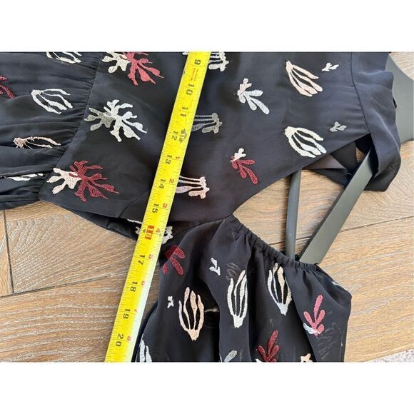 Caballero Coral Reef Dress Peek A Boo Shoulders Maxi Size Medium - Picture 9 of 11